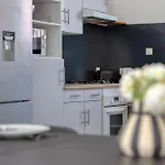 Le Lili's élégant F4 Proche Du Centre-ville De Apartamento